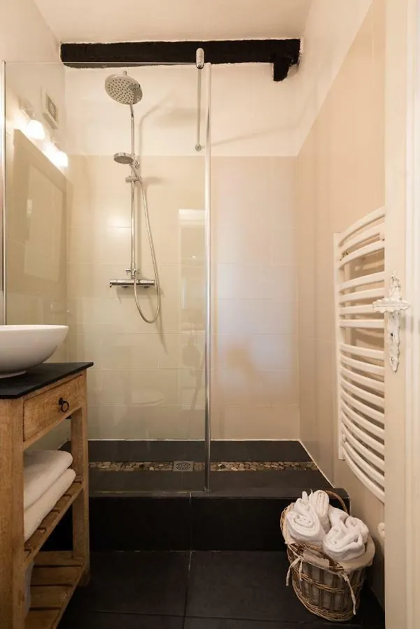 Ah! Charme Et Authentique Avec Parking Apartment Nice France