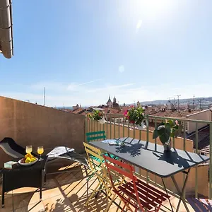  Apartment La Croix - F3, Terrasse Vue Panoramique, Vieux-nice Old Town And Terrace